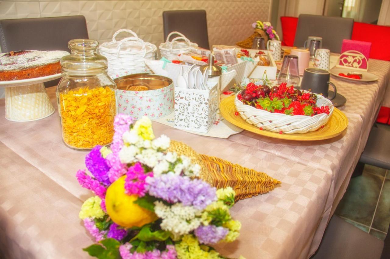 B&B Carol Четара Екстериор снимка