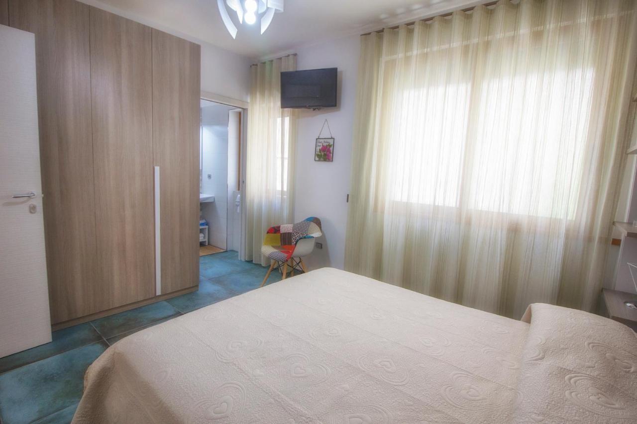 B&B Carol Четара Екстериор снимка